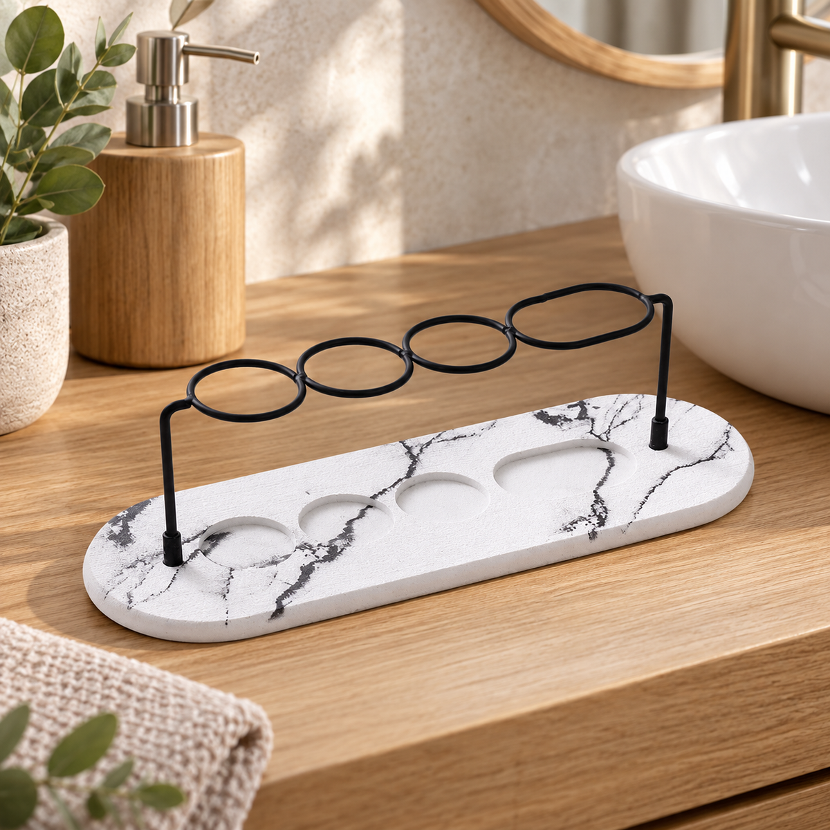 Rangement Brosse À Dents Diatomite – Blanc sur une étagère ambiance spa
